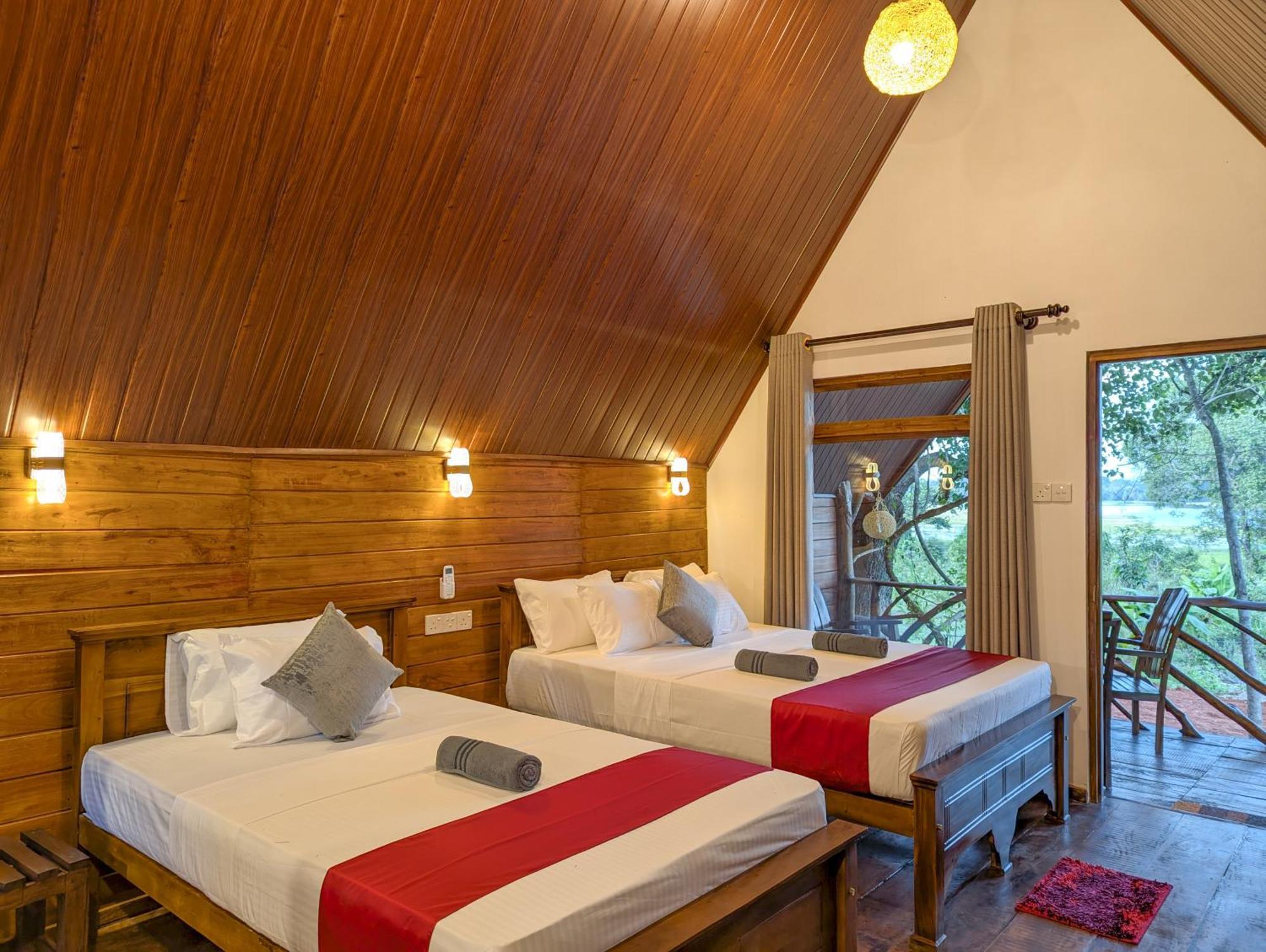 Sigiri Choona Lodge 'Unique Sunrise Viewpoint' Sigiriya Bagian luar foto